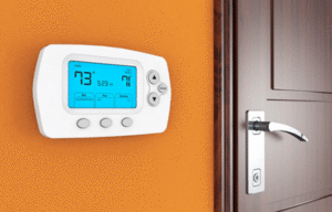 Should You Use the On or Auto Thermostat Setting? | Mathews CCAC