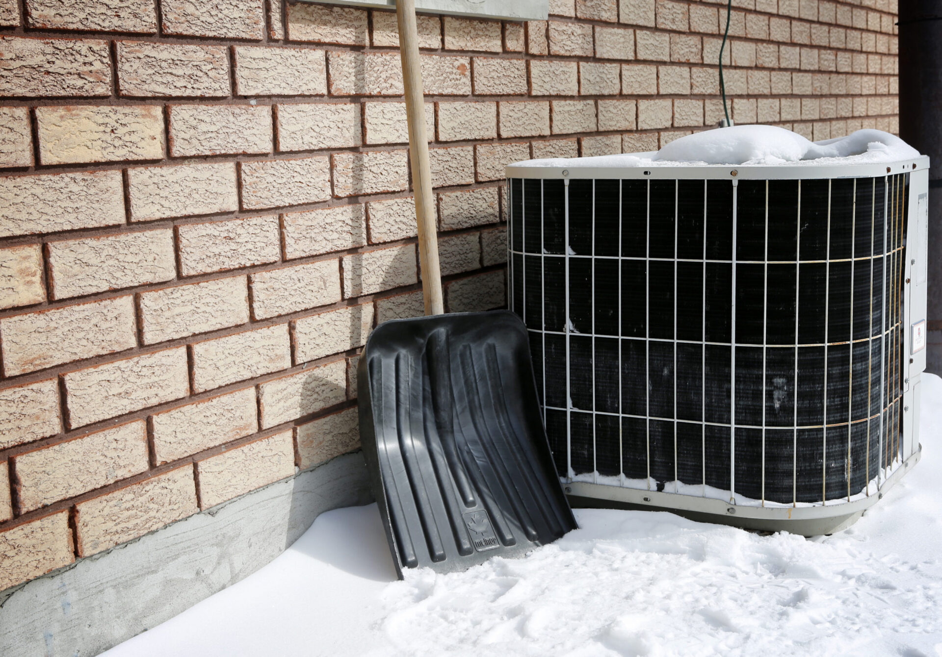How Do ColdWeather Climates Affect Your AC Unit? Mathew's CCAC